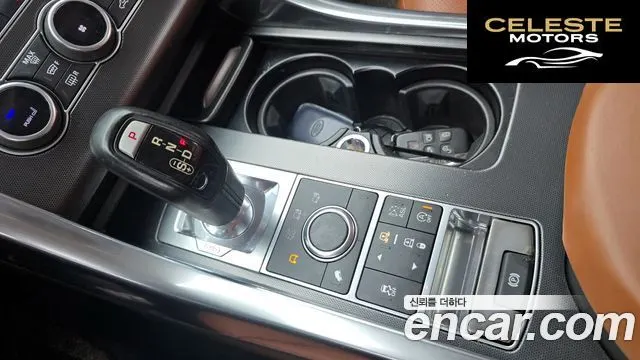 LAND ROVER Range Rover Sport 23.0 SDV6 HSE Dynamic 2016 — photo 9 sur 20