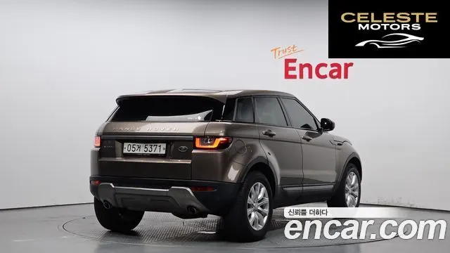 LAND ROVER Range Rover Evoque 2.0 TD4 SE 2017 — photo 2 sur 20