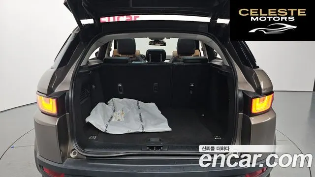 LAND ROVER Range Rover Evoque 2.0 TD4 SE 2017 — photo 20 sur 20