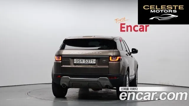 LAND ROVER Range Rover Evoque 2.0 TD4 SE 2017 — photo 4 sur 20