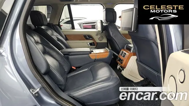 LAND ROVER Range Rover 44.4 SDV8 AB 2018 — photo 12 sur 20