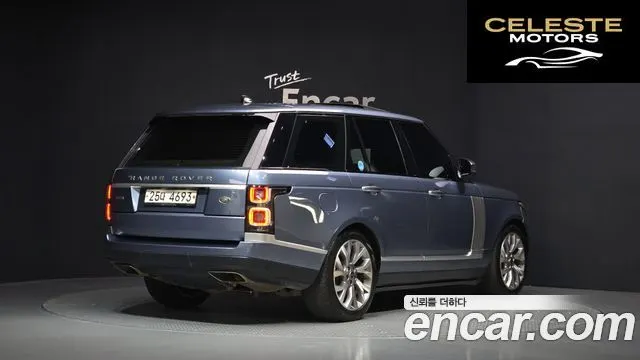 LAND ROVER Range Rover 44.4 SDV8 AB 2018 — photo 2 sur 20