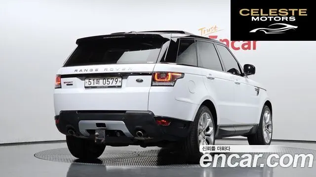 LAND ROVER Range Rover Sport 23.0 SDV6 AB Dynamic 2016 — photo 2 sur 26