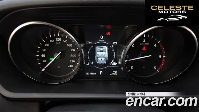 LAND ROVER Discovery 5 2.0 SD4 SE 2018 — photo 8 sur 20