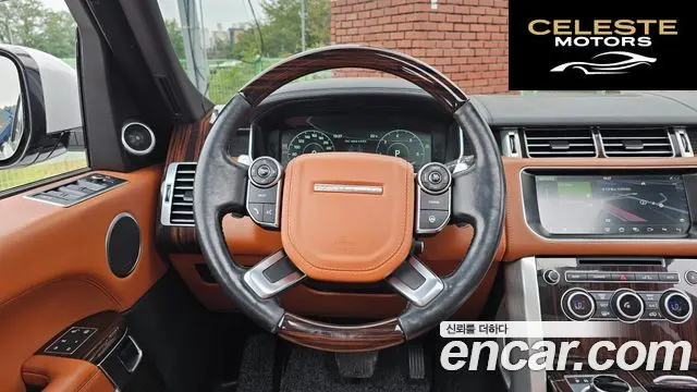 LAND ROVER Range Rover 44.4 SDV8 AB 2017 — photo 12 sur 20