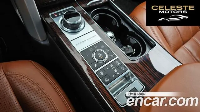 LAND ROVER Range Rover 44.4 SDV8 AB 2017 — photo 9 sur 20