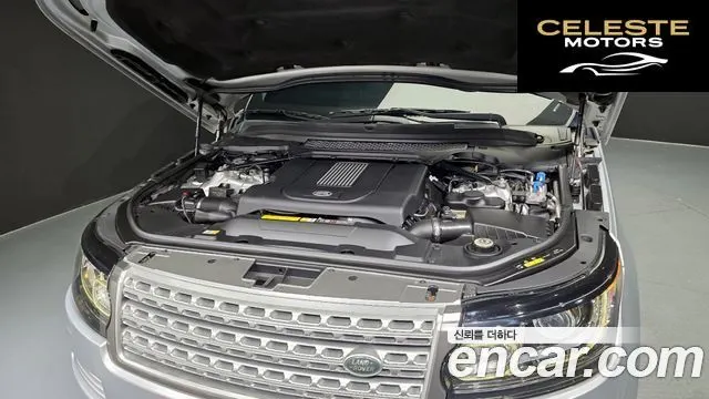 LAND ROVER Range Rover 44.4 SDV8 Vogue SE 2016 — photo 6 sur 20