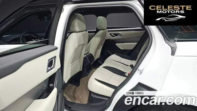 LAND ROVER Range Rover Velar 2.0 P250 R-Dynamic SE 2023 — photo 11 sur 20