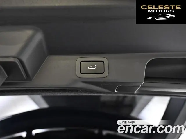 LAND ROVER Range Rover Sport 23.0 SDV6 HSE Dynamic 2019 — photo 17 sur 26