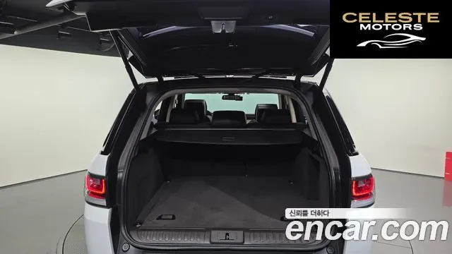LAND ROVER Range Rover Sport 23.0 SDV6 AB Dynamic 2016 — photo 20 sur 26