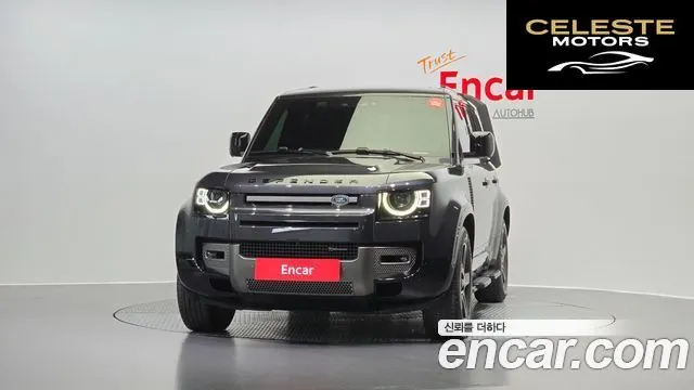 LAND ROVER Defender (L663) 110 P300 X-Dynamic SE 2022 — photo 3 sur 20