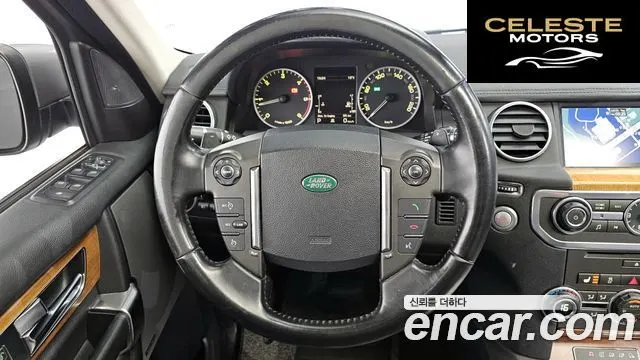 LAND ROVER Discovery 4 3.0 SDV6 SE 2012 — photo 13 sur 26