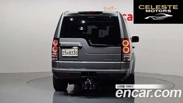 LAND ROVER Discovery 4 3.0 SDV6 SE 2012 — photo 4 sur 26
