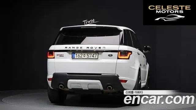 LAND ROVER Range Rover Sport 23.0 SDV6 HSE Dynamic 2014 — photo 4 sur 20