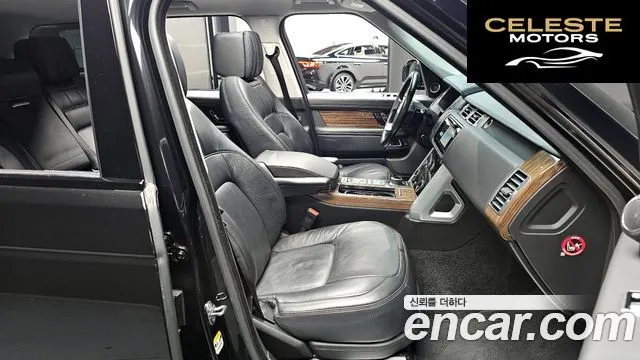 LAND ROVER Range Rover 44.4 SDV8 Vogue SE 2018 — photo 10 sur 20