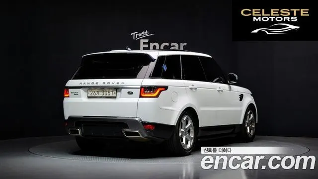 LAND ROVER Range Rover Sport 23.0 SDV6 HSE 2018 — photo 2 sur 26