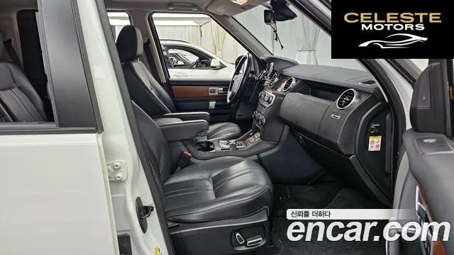 LAND ROVER Discovery 4 3.0 SDV6 SE 2016 — photo 11 sur 20
