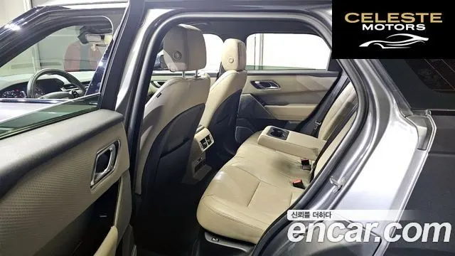 LAND ROVER Range Rover Velar 3.0 D300 R-Dynamic SE 2018 — photo 11 sur 20