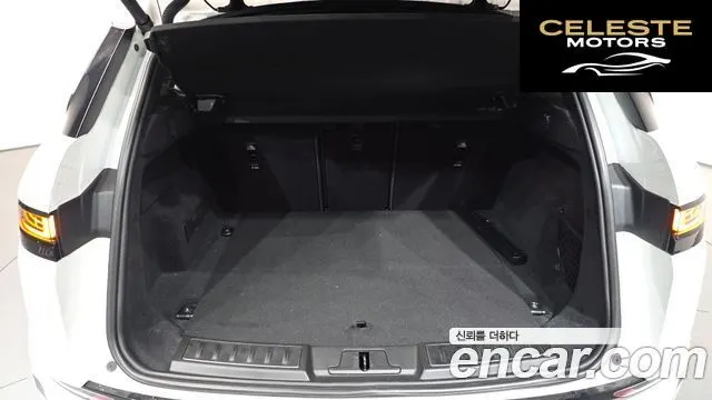 LAND ROVER Range Rover Evoque 2P250 R-Dynamic SE 2022 — photo 20 sur 26