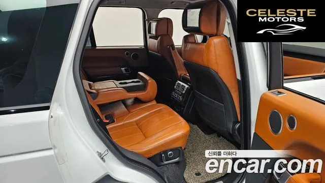 LAND ROVER Range Rover 45.0 SC Vogue SE 2017 — photo 12 sur 20