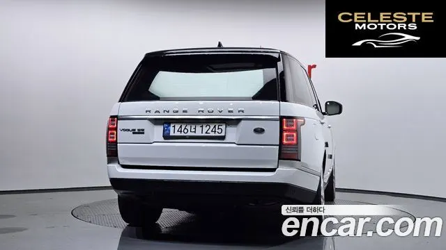 LAND ROVER Range Rover 45.0 SC Vogue SE 2017 — photo 4 sur 20