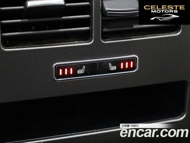 LAND ROVER Range Rover Sport 23.0 SC HSE Dynamic 2014 — photo 13 sur 26