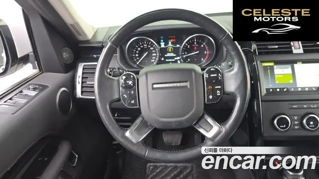 LAND ROVER Discovery 5 3.0 SD6 SE 2019 — photo 13 sur 20