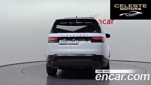 LAND ROVER Discovery 5 3.0 SD6 SE 2019 — photo 4 sur 20