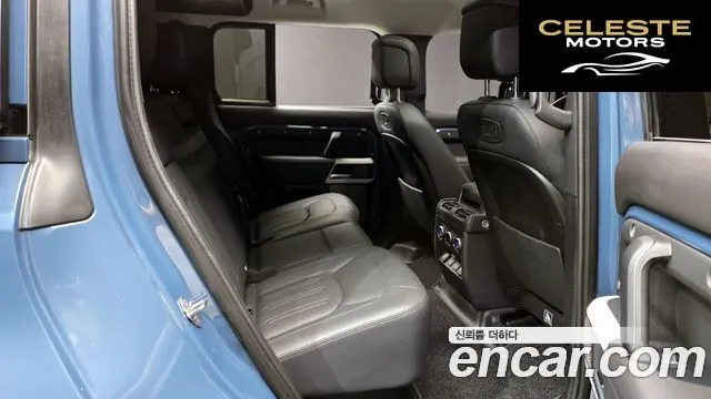 LAND ROVER Defender (L663) 110 D300 HSE 2022 — photo 12 sur 20