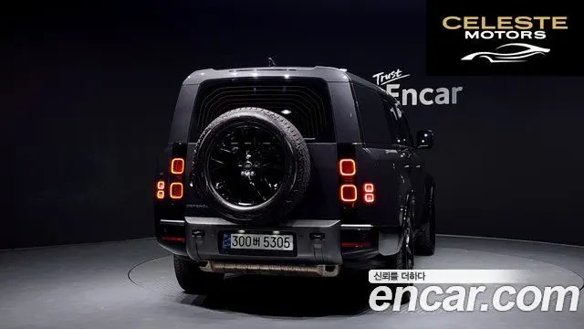 LAND ROVER Defender (L663) 130 P400 2024 — photo 4 sur 20