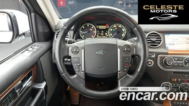 LAND ROVER Discovery 4 3.0 SDV6 SE 2016 — photo 14 sur 20