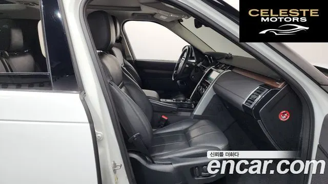 LAND ROVER Discovery 5 2.0 SD4 HSE 2017 — photo 11 sur 20