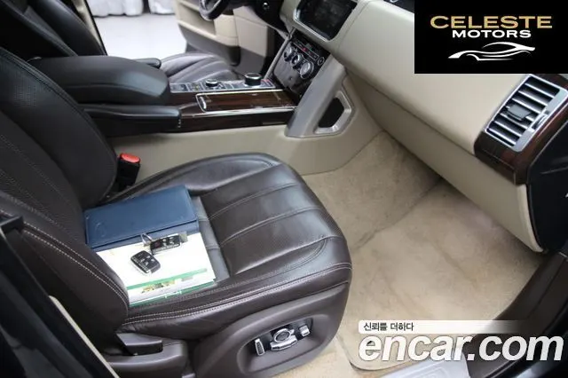 LAND ROVER Range Rover 44.4 SDV8 Vogue SE 2016 — photo 15 sur 26