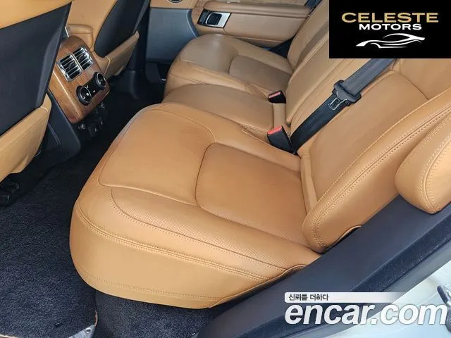 LAND ROVER Range Rover 44.4 SDV8 AB 2018 — photo 11 sur 23