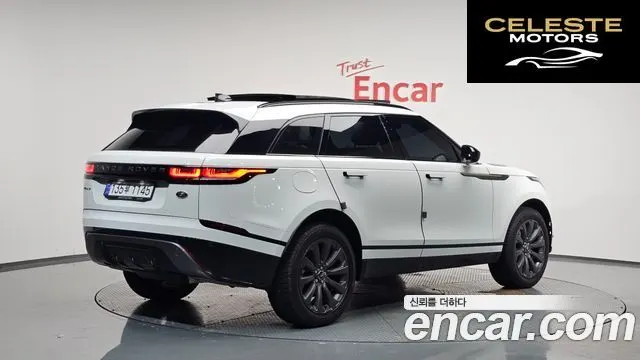 LAND ROVER Range Rover Velar 2.0 P250 R-Dynamic SE 2023 — photo 2 sur 20