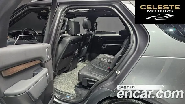 LAND ROVER Discovery 5 3.0 TD6 HSE 2018 — photo 12 sur 20
