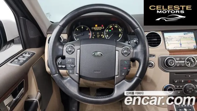 LAND ROVER Discovery 4 3.0 SDV6 SE 2016 — photo 13 sur 20