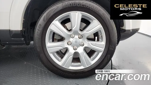 LAND ROVER Discovery 4 3.0 SDV6 SE 2016 — photo 5 sur 20