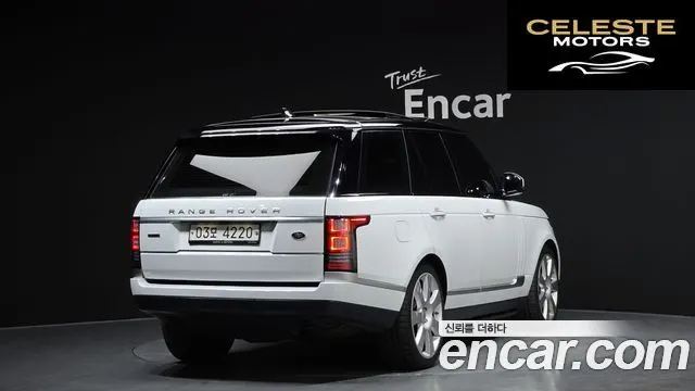 LAND ROVER Range Rover 44.4 SDV8 AB 2017 — photo 2 sur 20