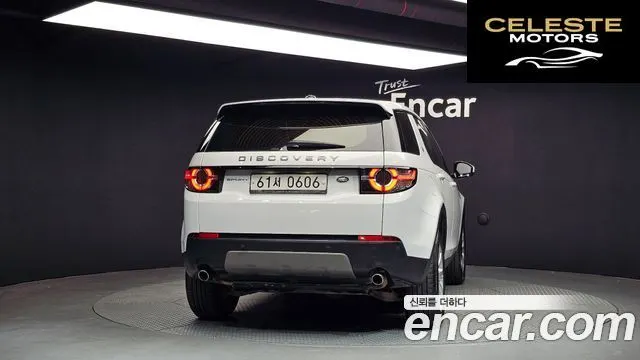 LAND ROVER Discovery Sport 2.0 TD4 SE 2016 — photo 4 sur 20