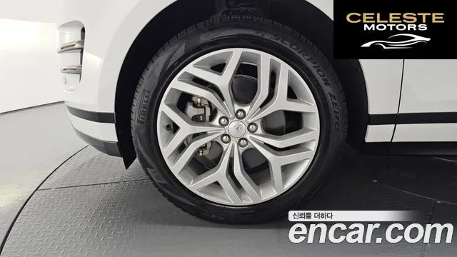 LAND ROVER Range Rover Evoque 2P250 R-Dynamic SE 2022 — photo 4 sur 20