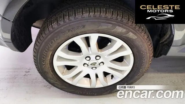 LAND ROVER 2 2.2 TD4 HSE 2010 — photo 13 sur 26