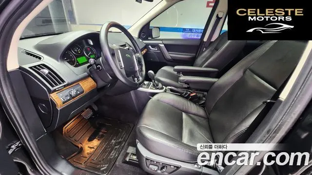 LAND ROVER 2 2.2 TD4 HSE 2010 — photo 15 sur 26