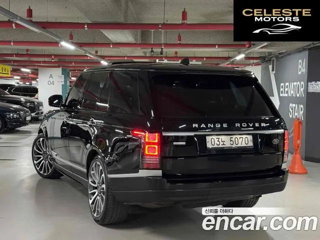 LAND ROVER Range Rover 44.4 SDV8 AB 2017 — photo 2 sur 20