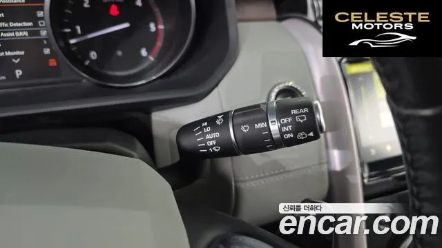 LAND ROVER Discovery 5 3.0 TD6 HSE Luxury 2017 — photo 17 sur 20
