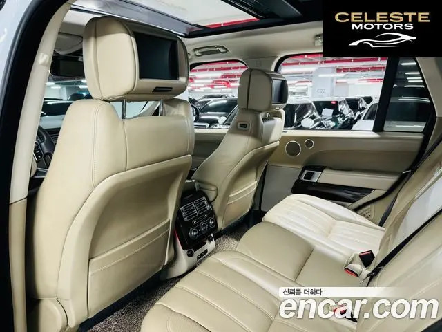 LAND ROVER Range Rover 44.4 SDV8 Vogue SE 2015 — photo 16 sur 26