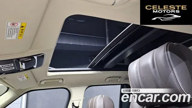 LAND ROVER Range Rover 44.4 SDV8 AB 2017 — photo 18 sur 26