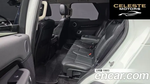 LAND ROVER Discovery 5 2.0 SD4 SE 2019 — photo 12 sur 20