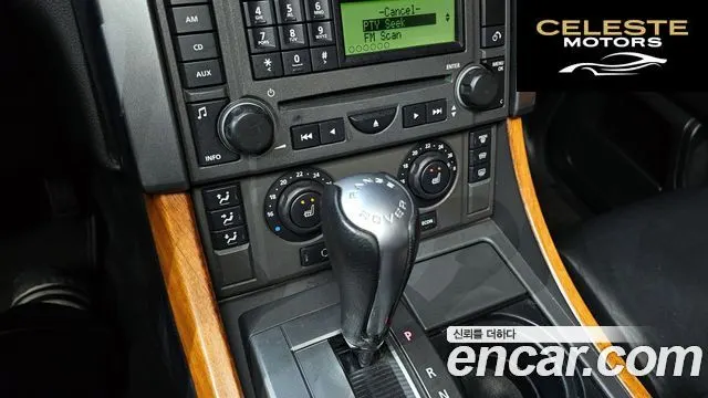 LAND ROVER Range Rover Sport V8 4.4 HSE 2007 — photo 17 sur 20