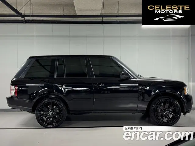 LAND ROVER Range Rover 4.4 TDV8 Vogue 2011 — photo 20 sur 26